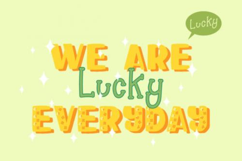 Happy Clover Font 4