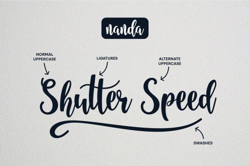 Nanda Script Font 4