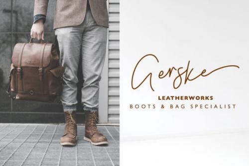 Violia Script Font 9