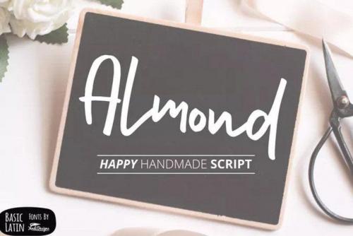 Almond Hand Lettering Script Font