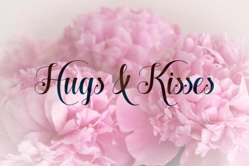 Hugs  Kisses Font Free