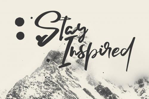 Lelushka Script Font 4