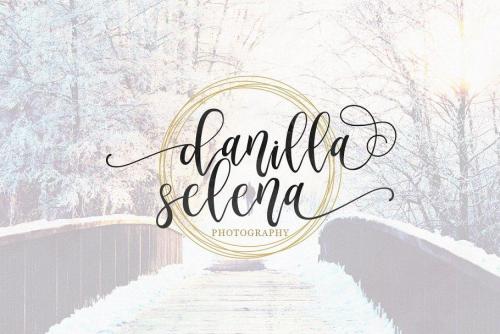 Marmia Calligraphy Font 5