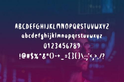 Sunday Suspense Display Font 4