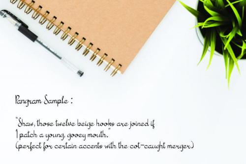 Valencia Handwritten Font 3