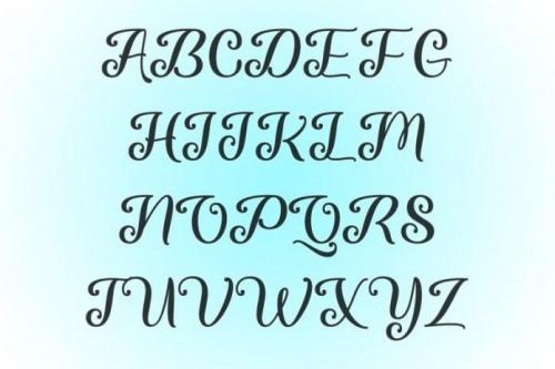 Chasing Snowflakes Font 6