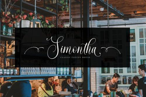 Daniella Calligraphy Font 13