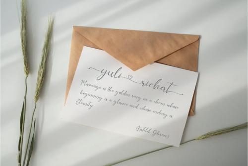 Jeliya Elbern Calligraphy Font 8