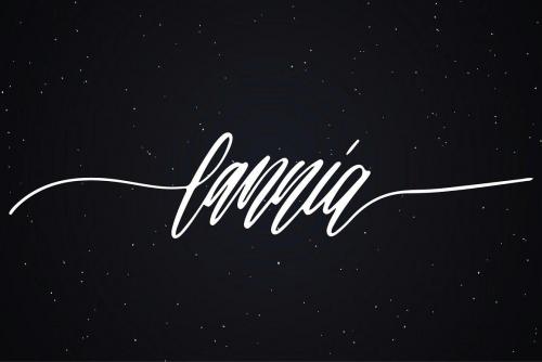 Lannia Handwritten Font 1