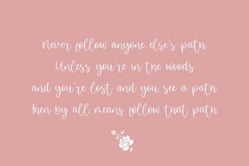 Misty Cloud Modern Calligraphy Font 1