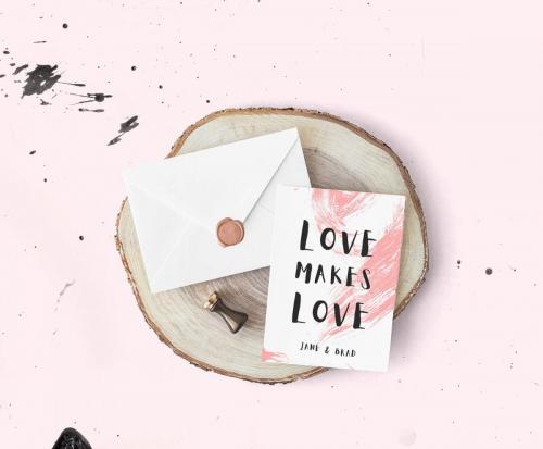 Aloja Handwritten Font
