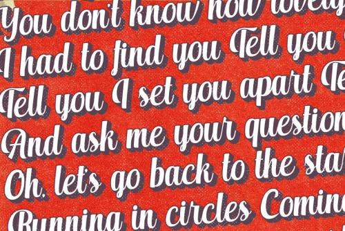 Aprilea Script Font