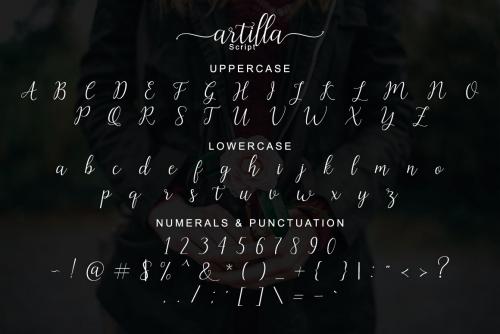 Artilla Script Font