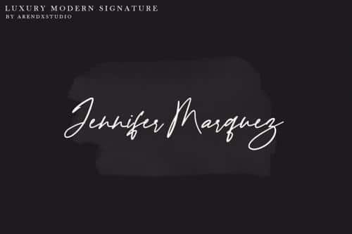 Baekrajan Luxury Modern Signature Font