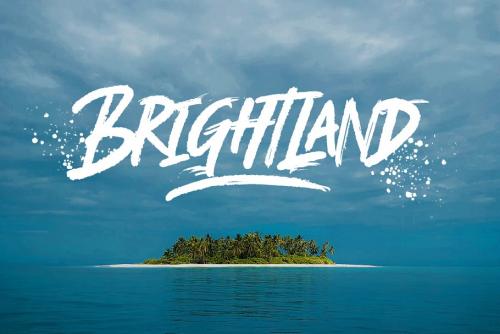 Brightland Brush Font