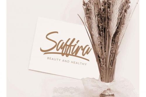 Delphine Brush Typeface