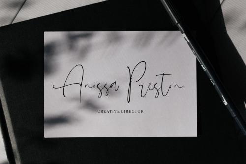 Hasting Script Font
