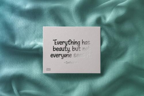 Lovely Crafter Display Font