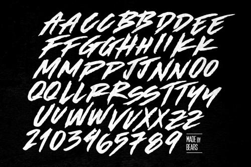Made By Bears Brush Font