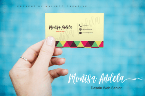 Modena Script Font