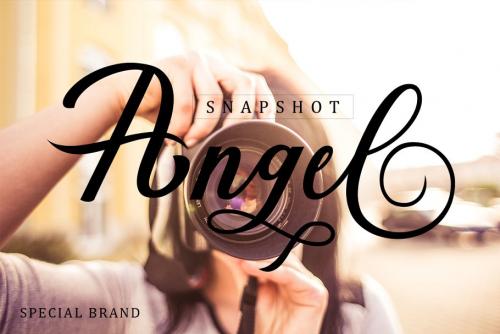 Natural Script Font