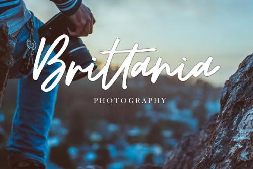 Osulent Signature Font