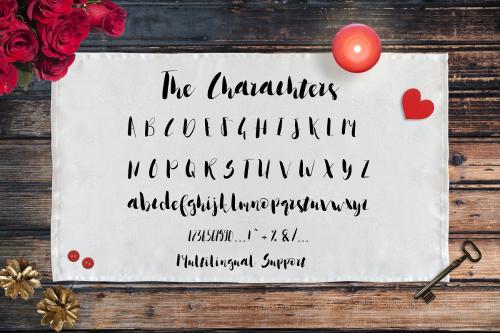 Roseline Script Font