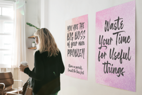 The Friday Stroke Brush Font